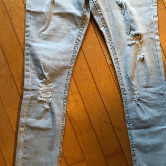 • SOLD • - Picture 2 of 4